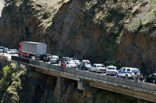 Լարսի անցակետում խնդիրը ստացավ իր լուծումը և միտում ունի կայունացման. Արմեն Փամբուխչյան