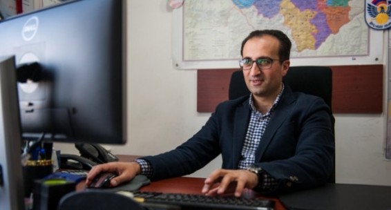 Հերթական ապտակը Նիկոլ Փաշինյանին