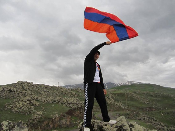 Երկիրը մենք ենք երկիր դարձնելու