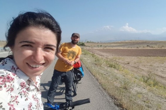 «Այստեղ ձեզ դիմավորում են ոչ թե մահակներով, այլ ձմերուկներով»․ թուրք ճանապարհորդներն՝ իրենց Հայաստան այցի մասին