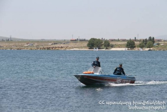 В озере Севан найдено тело утонувшего в августе гражданина