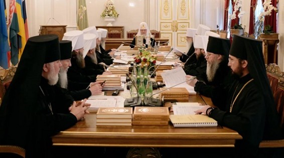 Синод РПЦ: Константинополь разрушает единство мирового православия