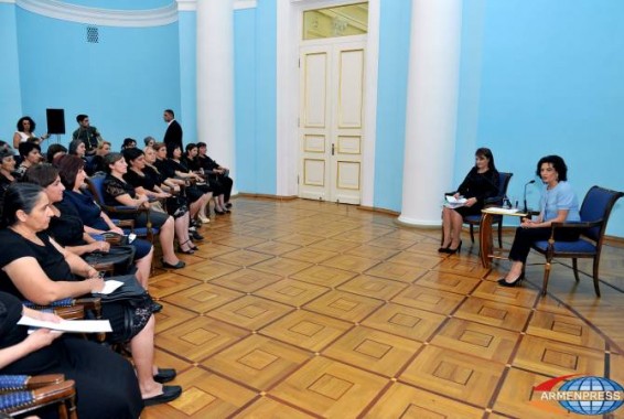 Քառօրյա պատերազմի զոհերի մայրերը միանում են ՀՀ վարչապետի տիկնոջ «Կանայք` հանուն խաղաղության» նախաձեռնությանը