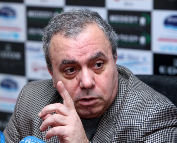 Զինված խմբավորման գործողություններն անընդունելի են, ծայրահեղ քայլ. Հրանտ Բագրատյան