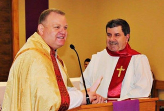 Կանադացի քահանան թղթախաղով պարտվել է սիրիացի փախստականների համար հավաքված կես մլն դոլարը