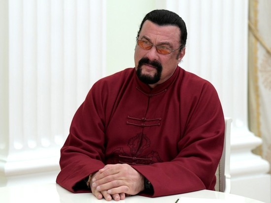 Стивен Сигал собрался в губернаторы Приморья