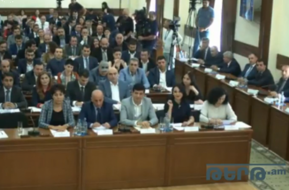Երևանի քաղաքապետարանի 4 մշտական հանձնաժողովների նախագահներն ընտրվեցին «Իմ քայլը» խմբակցությունից