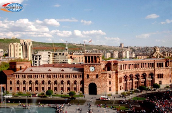 «Լավագույն դաստիարակ», «Լավագույն ուսուցիչ» և «Լավագույն տնօրեն» մրցույթների հաղթողներին պարգևատրելու նպատակով կհատկացվի 11 մլն դրամ