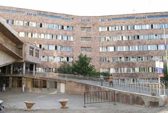 Առողջապահության նախարարությունը ստուգումներ կիրականացնի «Արմենիա» ԲԿ-ում և Ուռուցքաբանության ազգային կենտրոնում