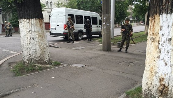 В центре Алма-Аты проводятся оперативно-розыскные мероприятия