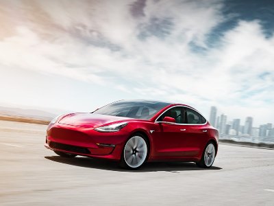 Tesla–ն էժան Model 3 է ներկայացրել