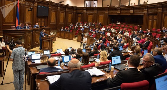 Пашинян прокомментировал вопрос четвертой силы в парламенте