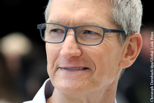 Глава Apple назвал свой гомосексуализм «божьим даром»