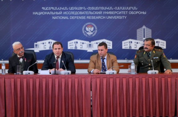Դավիթ Տոնոյանը ներկայացրել է ՀՀ ՊՆ պաշտպանական ազգային հետազոտական համալսարանի նորանշանակ պետին
