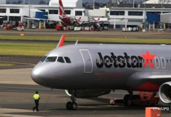 Ավստրալական ինքնաթիռը արտակարգ վայրէջք է կատարել ուղևորների կռվի պատճառով