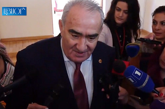 Կգա ժամանակ և Ալեն Սիմոնյանը կդառնա քաղաքական գործիչ. Գալուստ Սահակյան