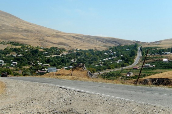 Զանգակատուն համայնքի բնակիչները հակառակորդի կողմից այրված ցանքատարածությունների համար փոխհատուցում կստանան