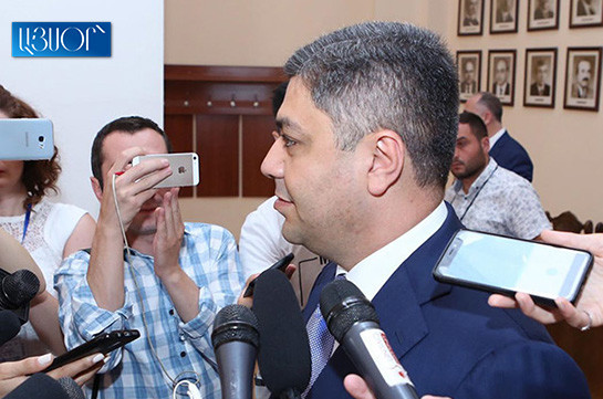 Ռոբերտ Քոչարյանը կալանավորված է. Արթուր Վանեցյան