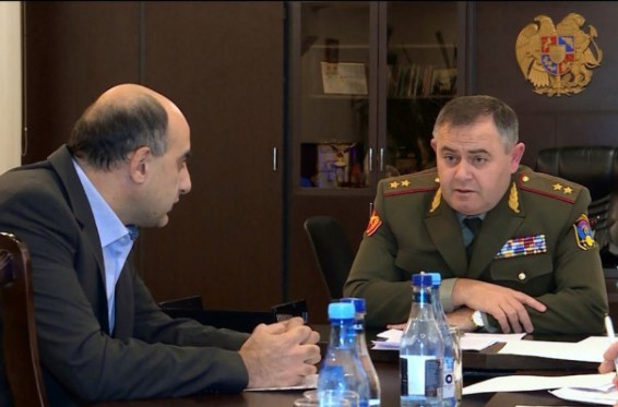 ՀՀ ԶՈՒ ԳՇ պետն ընդունել է տարբեր բնույթի հարցերով դիմած քաղաքացիներին