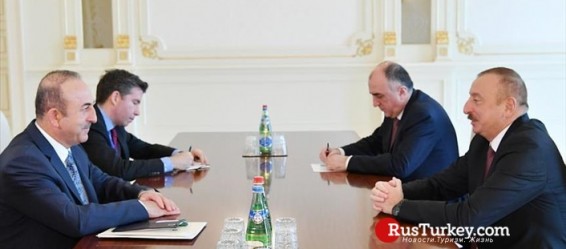 Президент Азербайджана принял главу МИД Турции