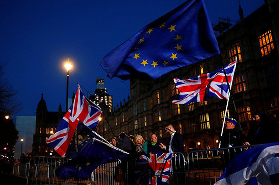 Լոնդոնում Brexit-ի կողմնակիցները արգելափակել են Վեստմինստերյան կամուրջը