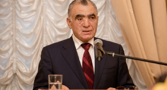 Экс-посол Армении в Украине подаст в суд на депутата за клевету.