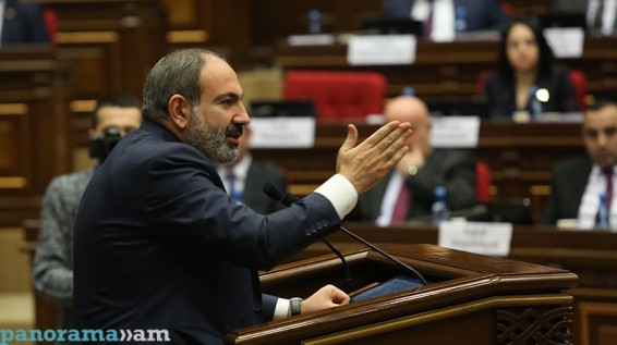 Հայաստանի ամբողջ տնտեսությունը կամ ախպեր ա, կամ ախպոր ախպեր. Փաշինյան