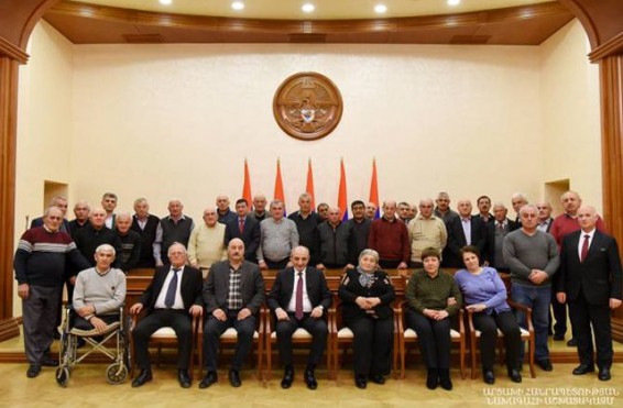 Բակո Սահակյանն ընդունել է Արցախյան շարժման մի խումբ ակտիվիստների