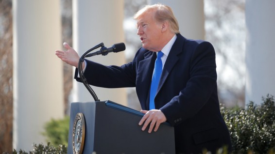Трамп ввёл режим чрезвычайного положения