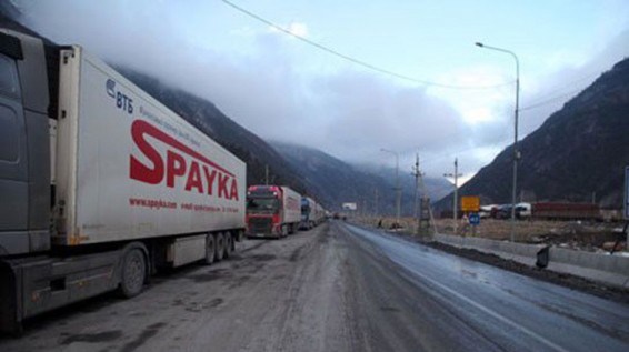 Լարսը բաց է բոլոր տեսակի ավտոմեքենաների համար