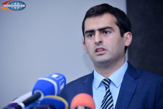 Акоп Аршакян обсудил с фракцией «Мой шаг» концепцию развития министерства