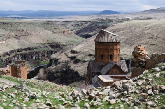 «Քարի բանաստեղծությունը. մի ճարտարապետության պատմություն, Անի». Անկարայում պատմական Անի մայրաքաղաքին նվիրված ցուցահանդես է բացվել