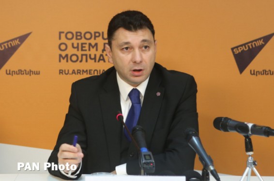 ՊՊԾ գունդը գրավելու համար ցանկացած ժողովրդավարական երկրում կբանտարկվեին, իսկ ՀՀ-ում քաղաքական գործունեություն են ծավալում. Շարմազանովը՝ Սեֆիլյանի հայտարարության մասին