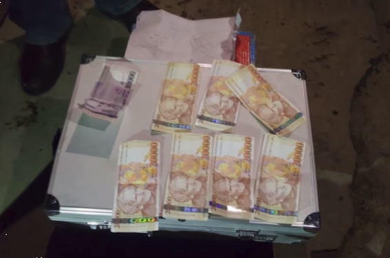 Վանաձորի քաղաքապետարանի քաղաքաշինության բաժնի գլխավոր մասնագետը 170 հազար դրամ կաշառք է պահանջել. ոստիկանությունը մանրամասներ է հայտնում