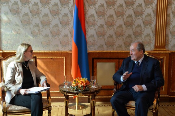 Նախագահ Արմեն Սարգսյանն ընդունել է Համաշխարհային բանկի Հայաստանի գրասենյակի տնօրենին