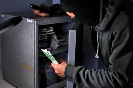 Թալանել են «Ինգո Արմենիա» ապահովագրական ընկերության Վանաձորի մասնաճյուղը. գողերը իրենց հետ տարել են նաև տեսանկարահանող սարքը. Shamshyan.com