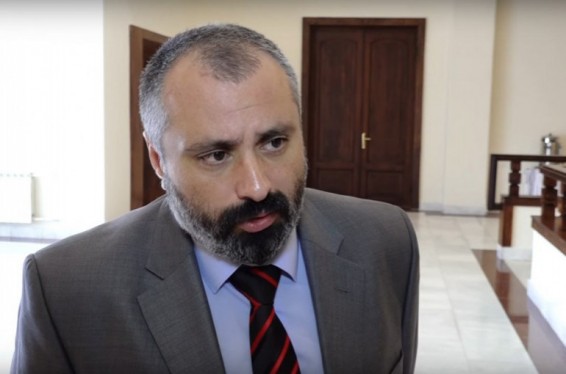 Մեզ համար անկախ պետականությունը գերագույն արժեք է. Դավիթ Բաբայանն արձագանքում է Արցախի մանդատը ՌԴ-ին հանձնելու մասին Սամվել Բաբայանի հայտարարությանը