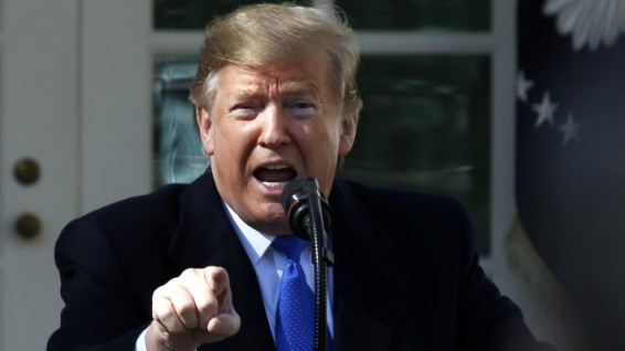 Трамп назвал ведущие СМИ врагами народа