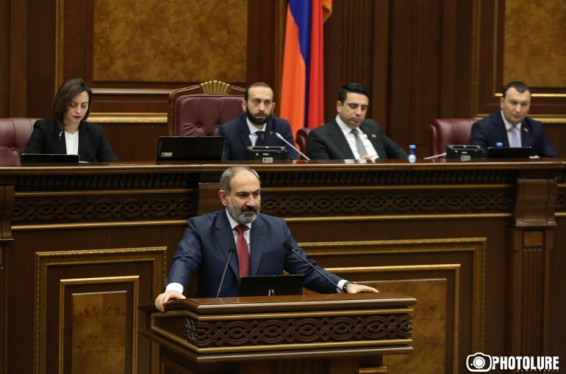 Նիկոլ Փաշինյանն առաջարկում է մի շարք համայնքներում գազի փոխարեն օգտագործել այլընտրանքային էներգետիկայի տարբերակներ