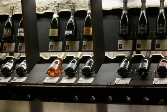 «Դեղին բաճկոնավորների» բողոքները հանգեցրել են շամպայնի վաճառքների ռեկորդային անկման. Le Figaro