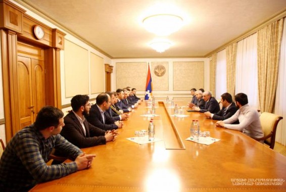 Բակո Սահակյանն ընդունել է ՀՀԿ պատվիրակությանը