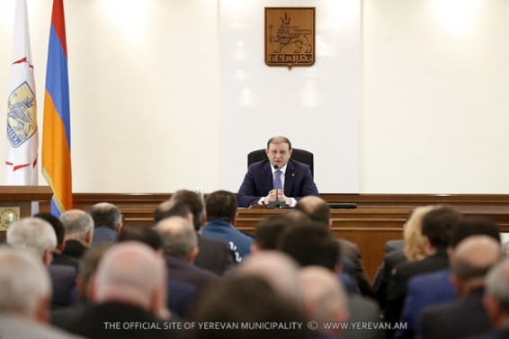 Հանձնարարվել է ուսումնասիրել առաջնագծում զոհված ու վիրավոր երևանաբնակ զինծառայողների ընտանիքների առաջնային կարիքները