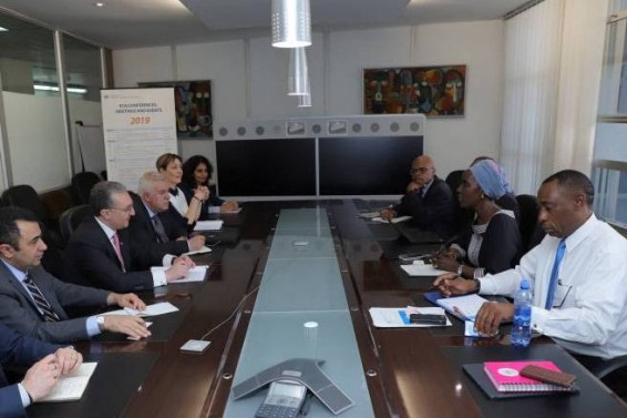 Զոհրաբ Մնացականյանը հանդիպել է Աֆրիկայի հարցերով ՄԱԿ Տնտեսական հանձնաժողովի գլխավոր քարտուղարի տեղակալի հետ