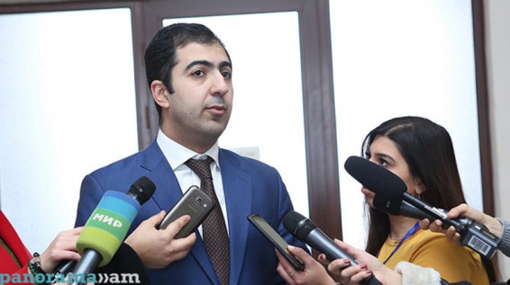 Դատարանը Ռոբերտ Քոչարյանի պաշտպանների բողոքի քննությունը կշարունակի վաղը