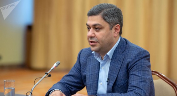 Мать директора СНБ стала помощником президента Армении