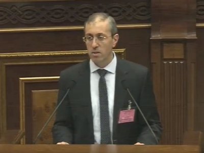 Հայաստանի ՍԴ դատավորի թեկնածուն ընդհանուր ոչինչ չի ուզում ունենալ քաղաքականության հետ