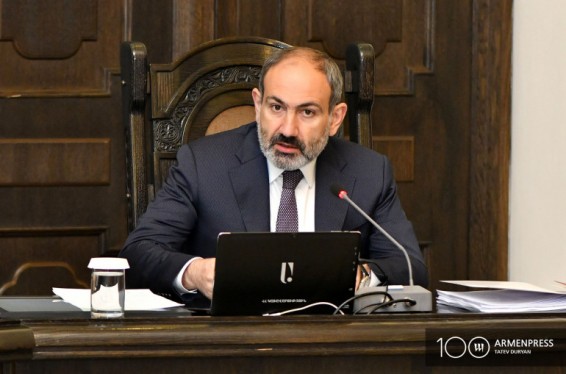 ՔԿՀ-ներում շարունակում են լինել արտոնյալներ. Փաշինյանը՝ Զեյնալյանի այն պնդմանը, թե ՔԿՀ-ներում «լրացուցիչ վաստակը» վերացվել է