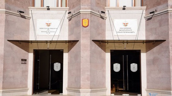 Названы крупные налогоплательщики Арцаха