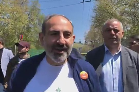 Նիկոլ Փաշինյանը Մաշտոցի պողոտայում է