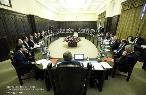 Նախարարներն այսօրվանից սկսած դուրս կգան հանդիպումների